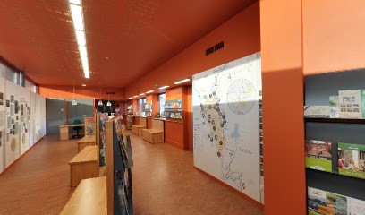 Office du Tourisme Pays du lac d'Aiguebelette - Bureau de Saint Genix sur Guiers, Office de Tourisme à Avressieux