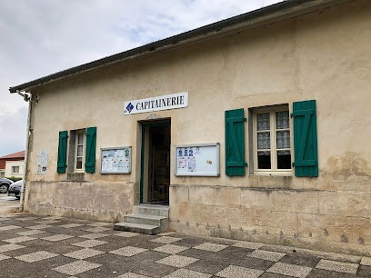 Office De Tourisme Monts Et Vallées De Meuse - Location De Vélos, Office de Tourisme à Stenay