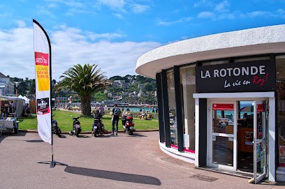 La Rotonde, Trestraou, Office de Tourisme à Perros-Guirec