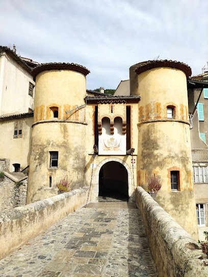 Entrevaux, Office de Tourisme à Nice