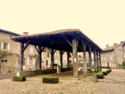 Office De Tourisme Du Pays Du Haut Limousin - Pôle D'accueil De Mortemart, Office de Tourisme à Mortemart