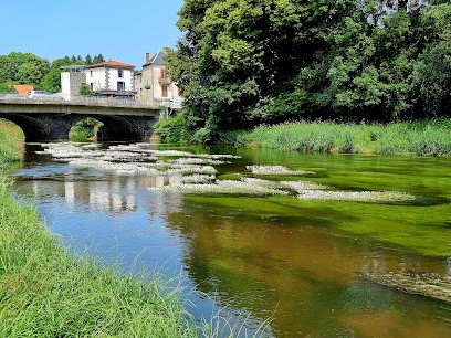 Combrailles Auvergne Tourisme - Bureau de Pontgibaud, Office de Tourisme à Pontgibaud