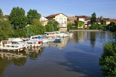 Office de tourisme du Pays de Bâgé et de Pont-de-Vaux, Office de Tourisme à Pont-de-Vaux