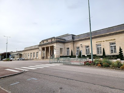 OFFICE OF TOURISM VITTEL, Office de Tourisme à Vittel