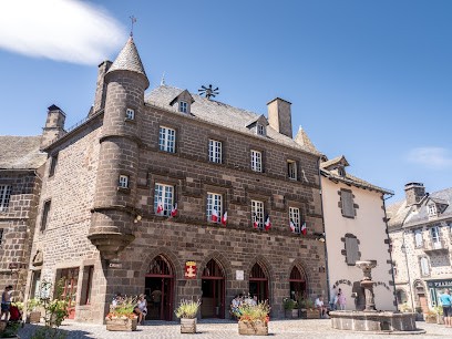 Office de Tourisme du Pays de Salers, Office de Tourisme à Salers