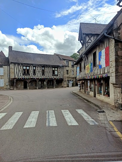 Bureau D'Information Touristique De Vitteaux, Office de Tourisme à Vitteaux