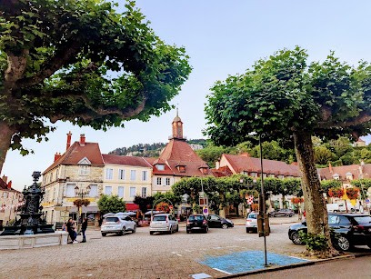 Office De Tourisme, Office de Tourisme à Poligny