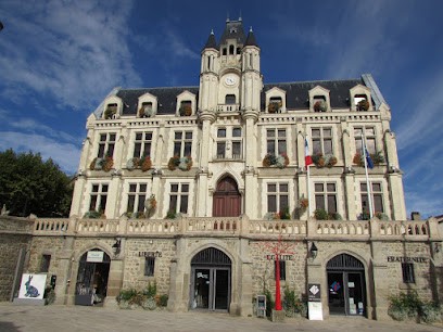 Bureau D'Information Touristique De Saint-Galmier, Office de Tourisme à Saint-Galmier