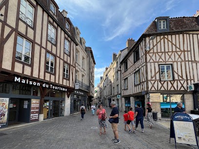 Tourisme En Vienne, Office de Tourisme à Poitiers