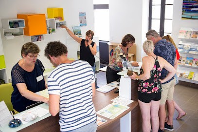 Tourist Information Office Of Léon, Office de Tourisme à Léon